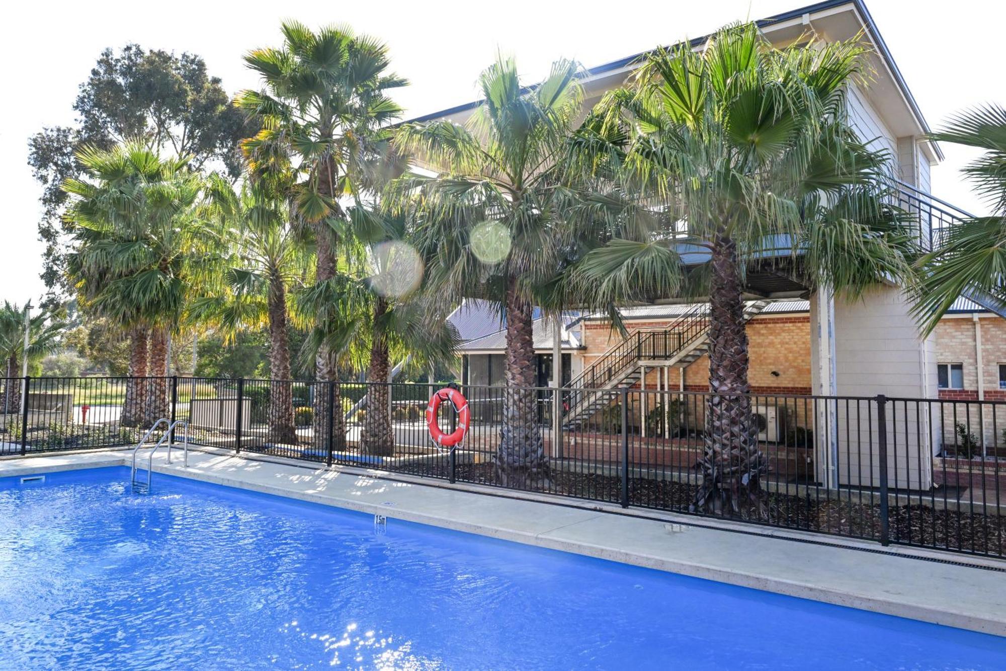 Collie Ridge Resort Bagian luar foto